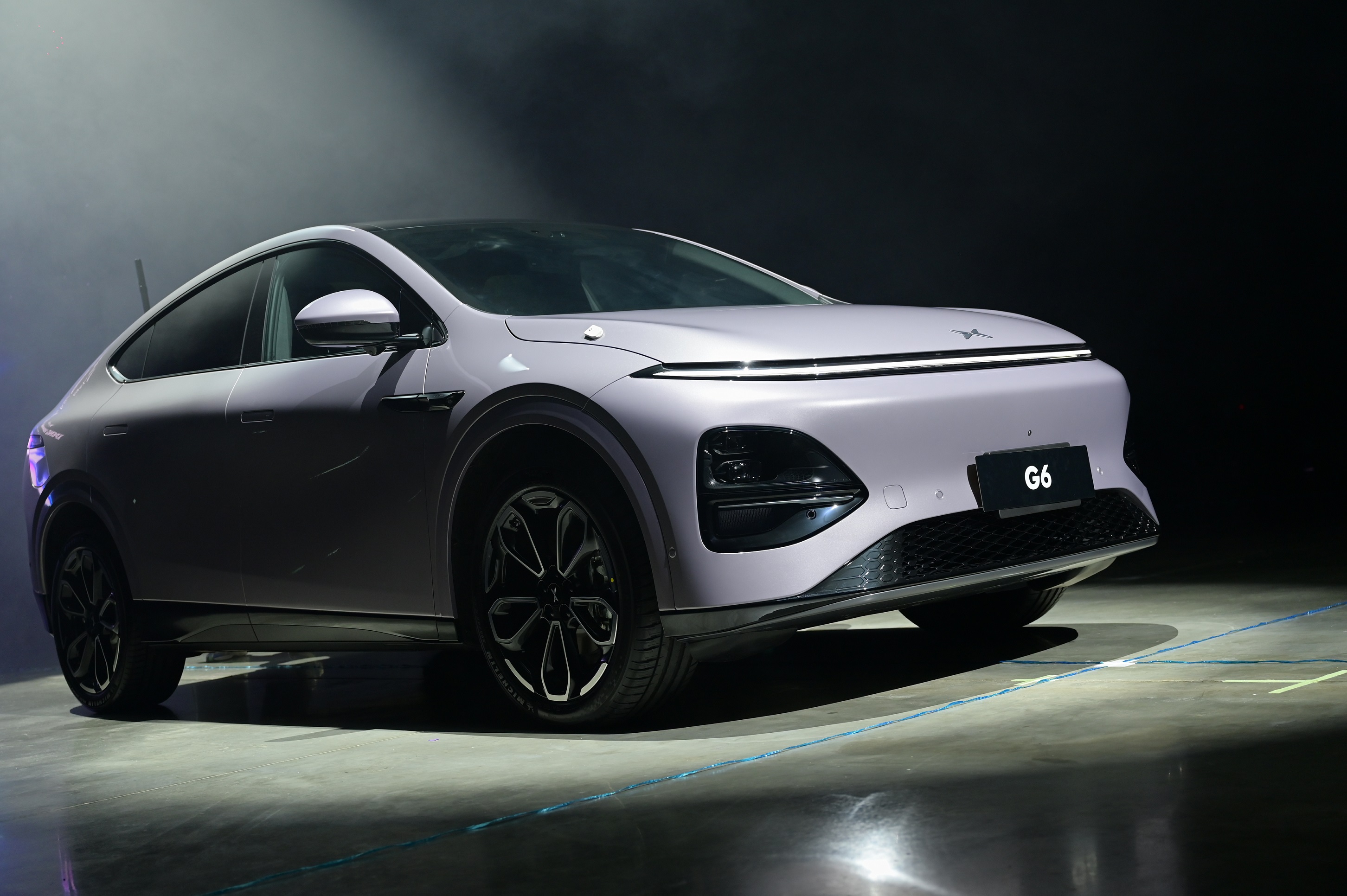 https://v3i.rweb-images.com/www.motorworldthailand.com/images/editor/20250820_XPENG_LiveTheNextNow_0304.JPG